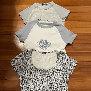 THREE BRANDY MELVILLE TEES